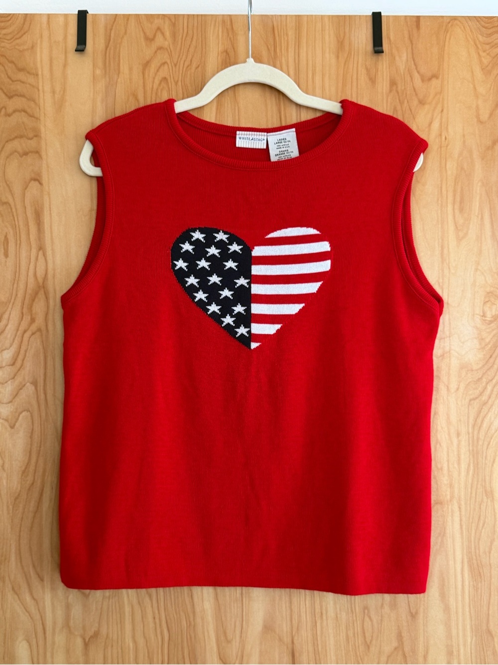 NWT Vintage White Stag Red Sleeveless Sweater Tank with American Flag Heart